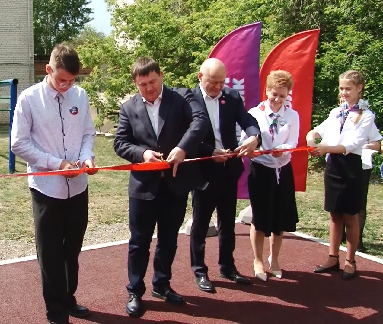 Воркаут-площадка на пять: школьники из Сухого лога выиграли спортплощадку в «Верном отличнике»